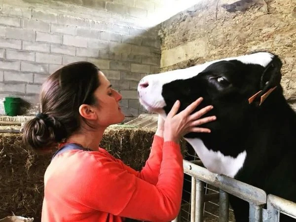 Ana Corredoira: «Si invisibilizamos nuestro papel en el rural, es muy difícil consolidar nuestros derechos en el mañana» | Día Internacional de la Mujer Rural