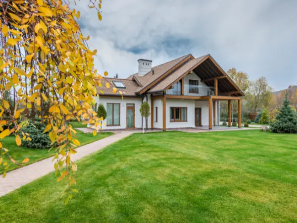 La compraventa de fincas rústicas aumenta un 12% en junio respecto a mayo